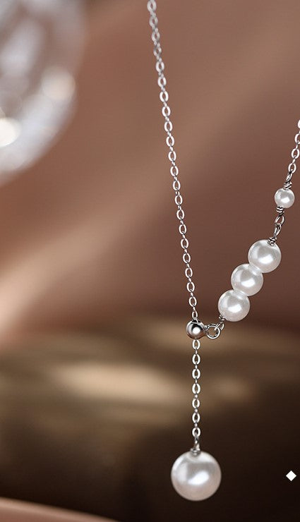 Moonlit Line Necklace