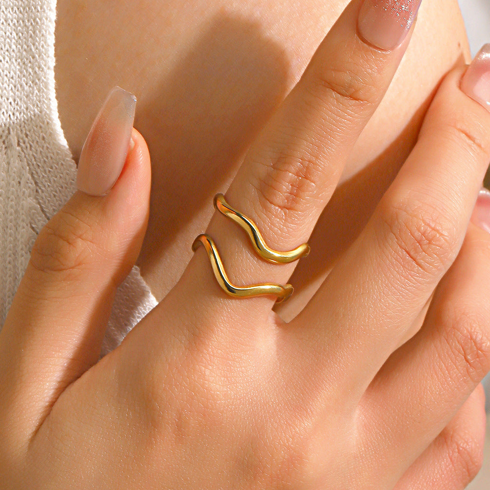 Golden Currents Ring