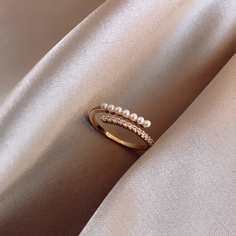 Pearl Horizon Ring
