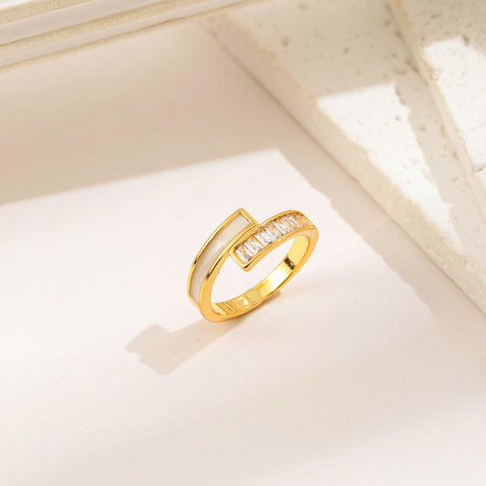 Parallel Grace Ring