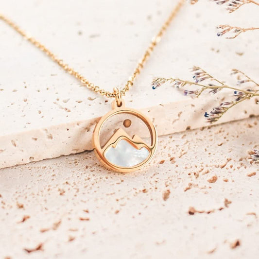 Dawn Horizon Necklace