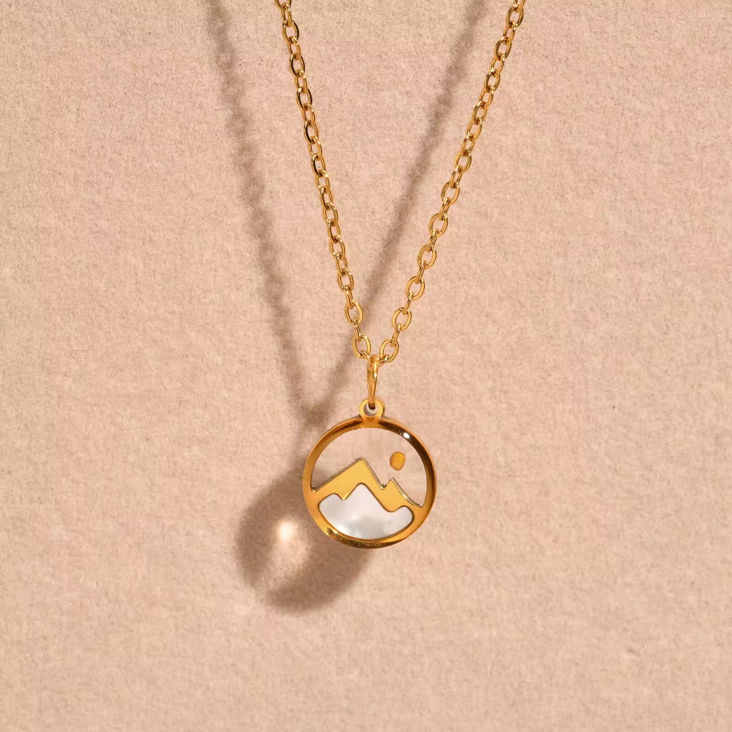 Dawn Horizon Necklace